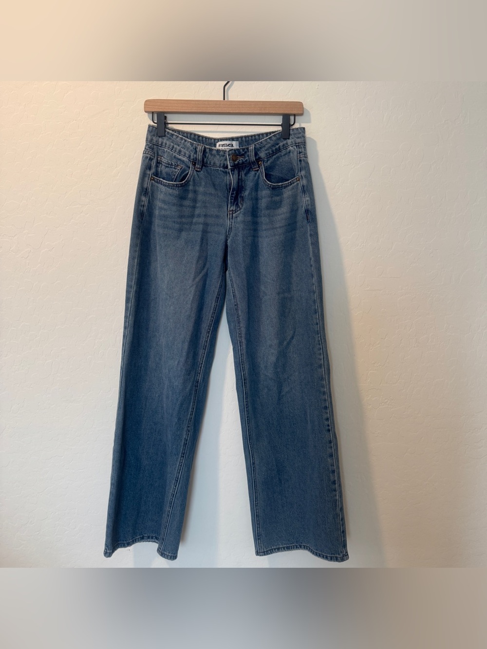 RSQ Low Rise Baggy Jeans 25 Medium Wash